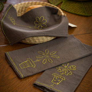 PAÑOS DE COCINA DE TUSOR DE ALGODON BORDADOS A MANO - FLORES (SET DE 3)