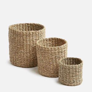 MULTIPURPOSE DECORATIVE BASKET WITH HANDLES