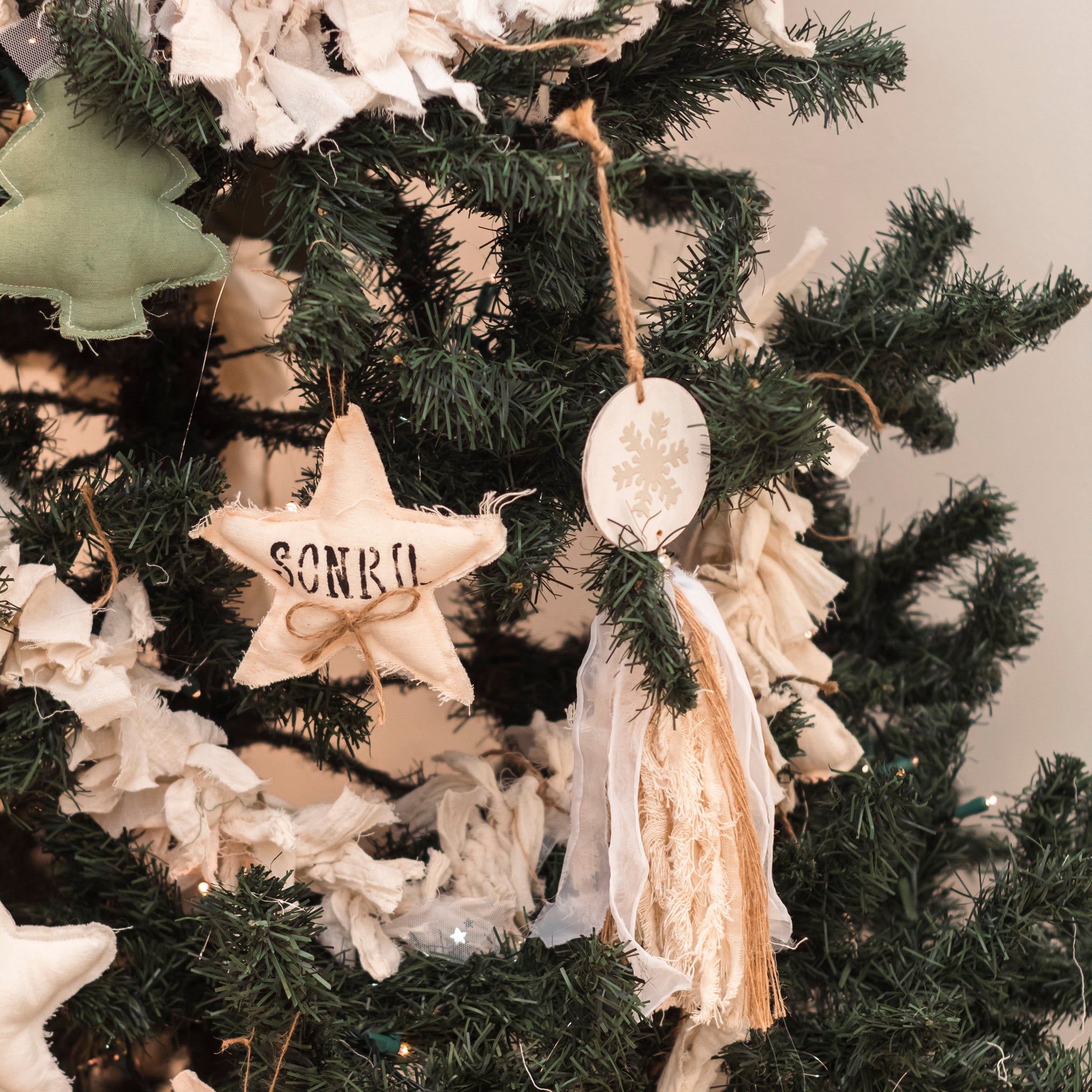 CHRISTMAS BOHO WREATH