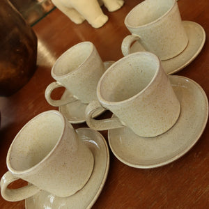 TUSCANY CUPS AND PLATES SET