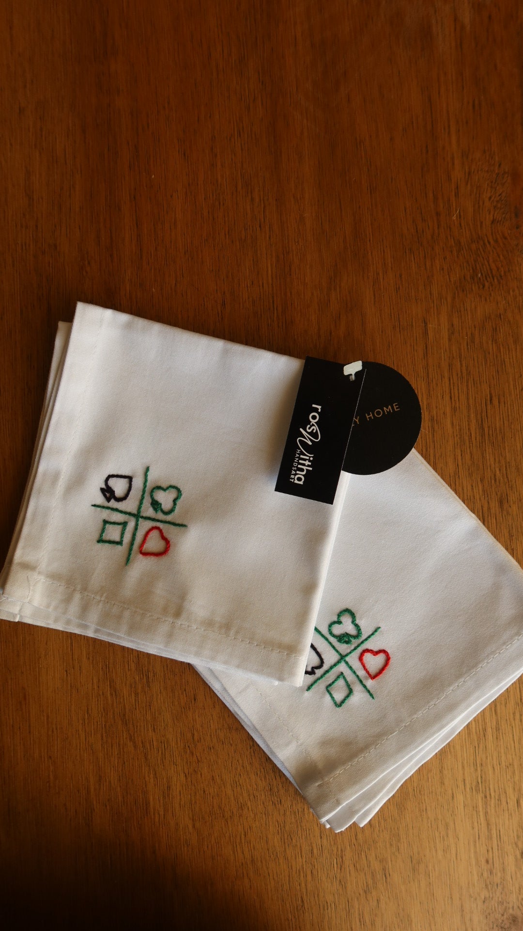 SERVILLETAS BORDADAS DE ALGODÓN TAMAÑO COCKTAIL 30 x 30 (PACK DE 4) - SELECCIONE DISEÑO