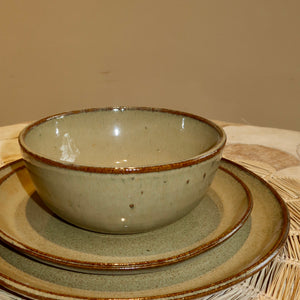 PLATO BOWL DE CERAMICA OLIVA