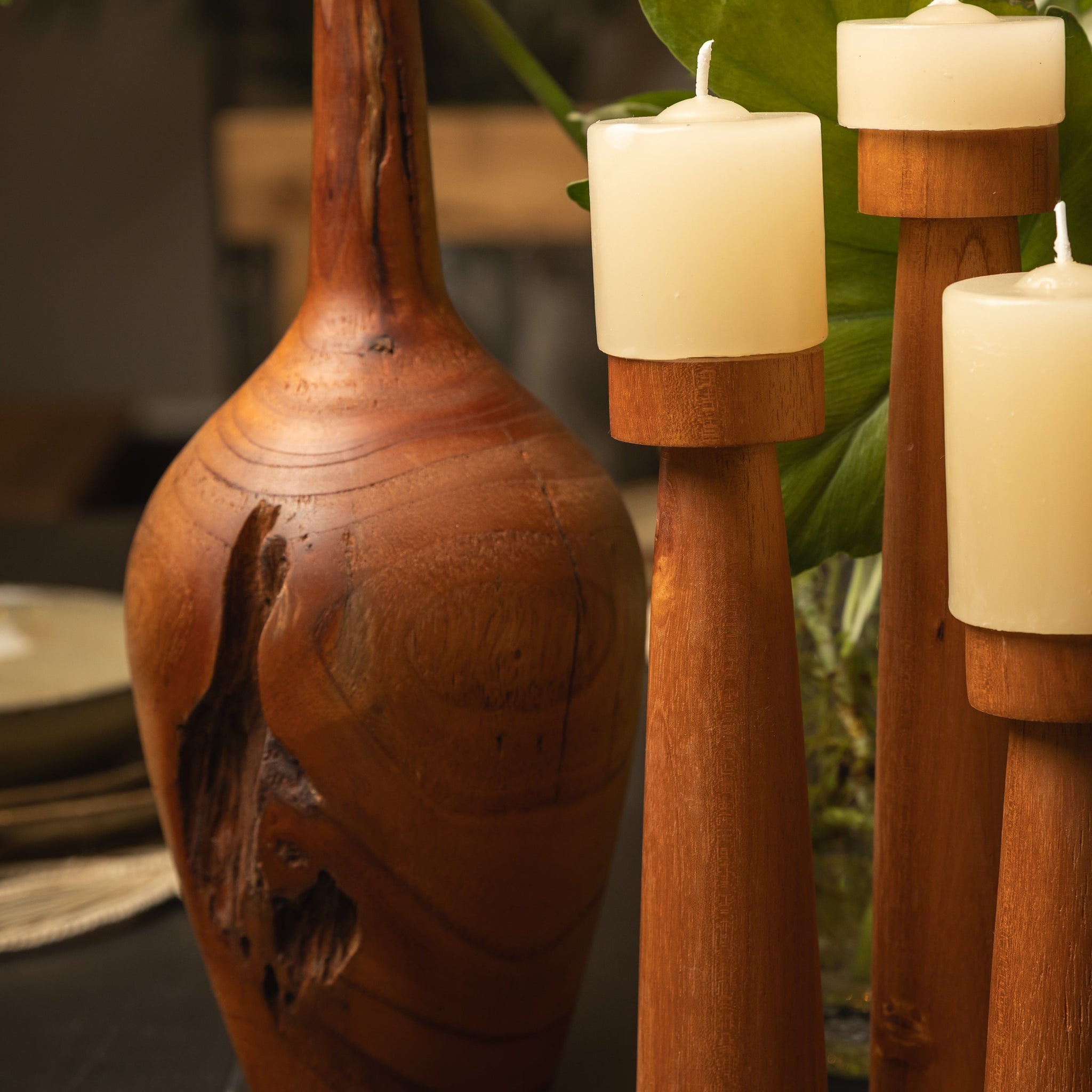 JARRÓN DE MADERA CEDRO ARTESANAL