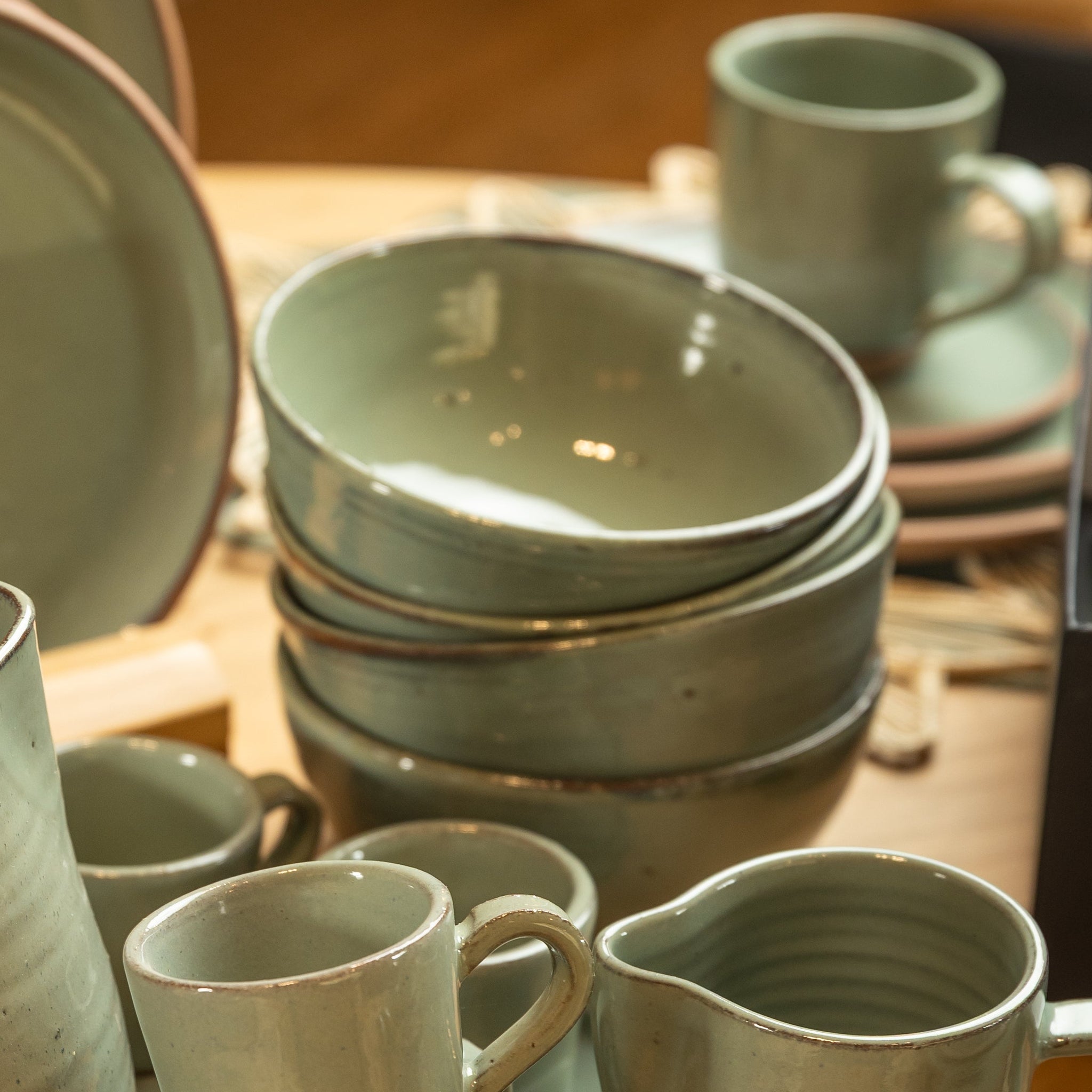 PLATO BOWL DE CERAMICA ESMALTADA - LAUREL