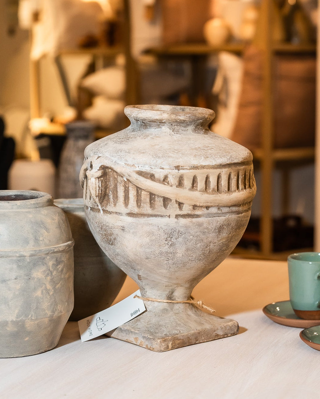 JARRÓN DE CERÁMICA ARTESANAL ESTILO ROMANO