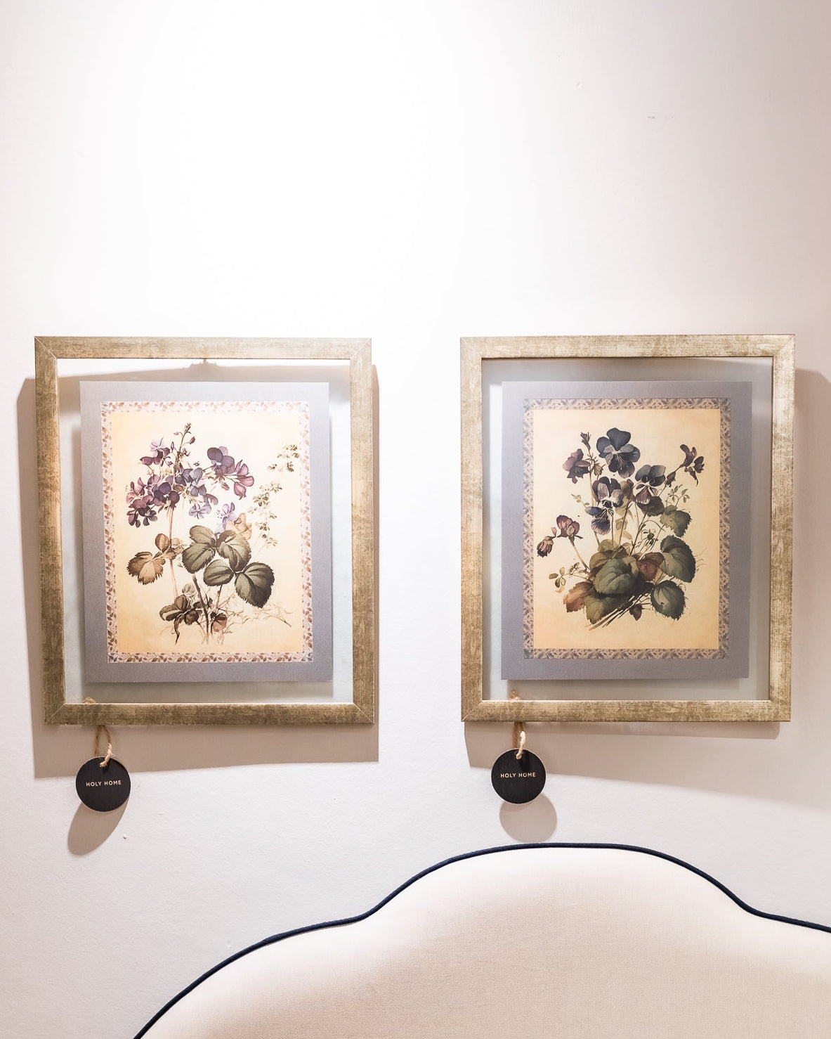 CUADROS LOS JARDINES DE MIMI - ENMARCADO DORADO 38 x 33 cm